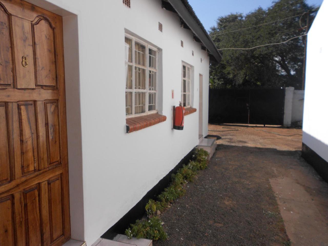 Comfort Corner Guesthouse Livingstone Luaran gambar